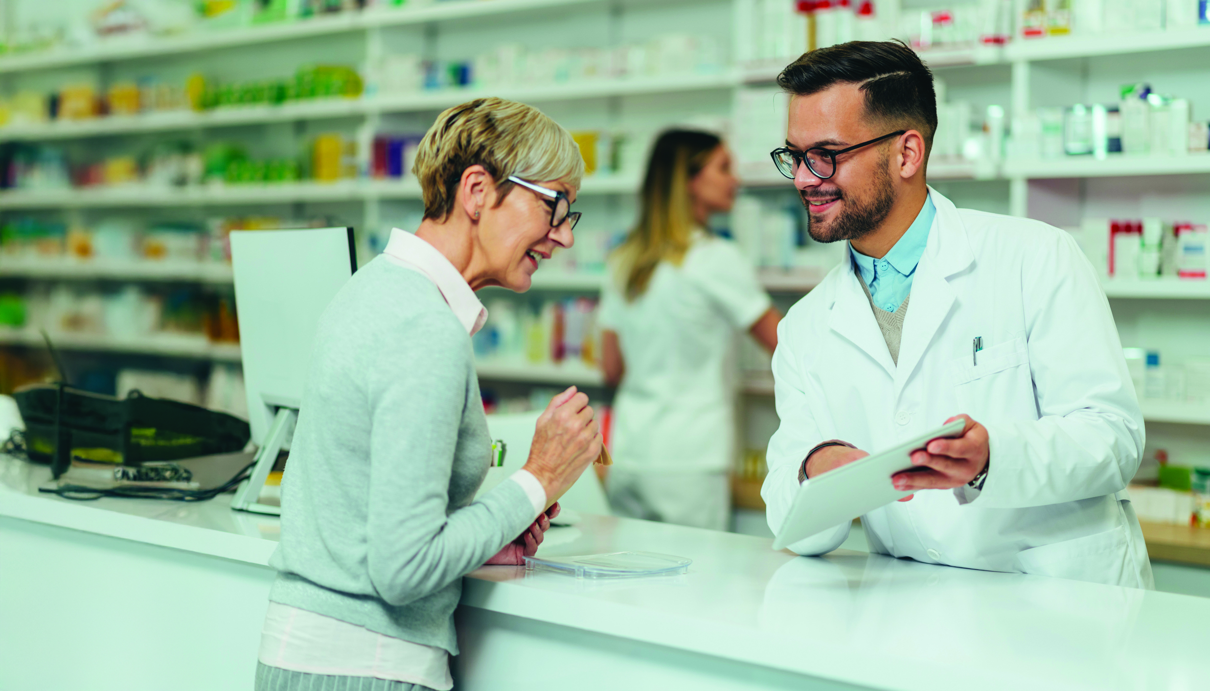 Pharmacien titulaire exploitant d'officine