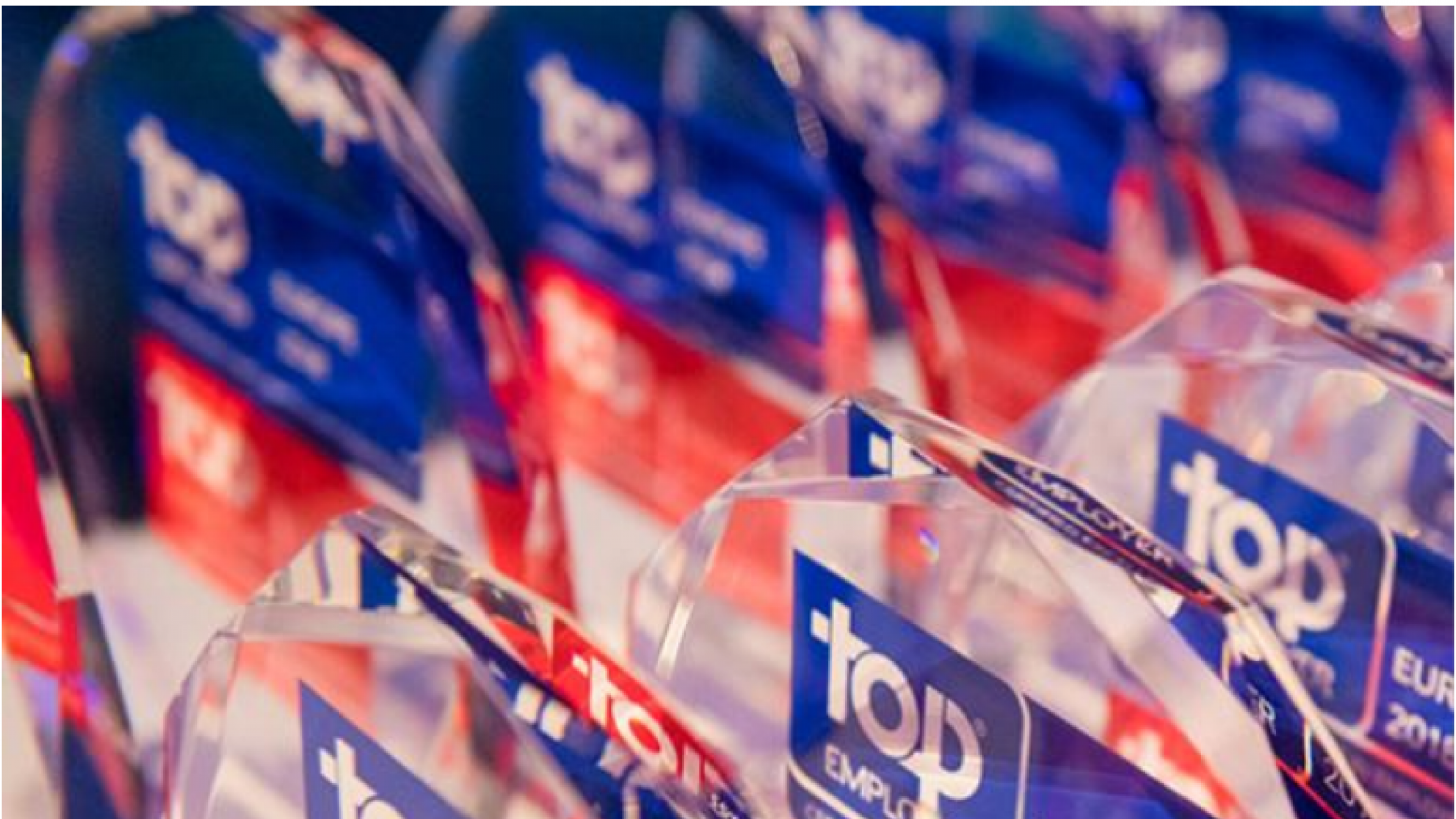 Swiss-Life-certifiee-Top-Employer-2021_16_9_1984w (2)